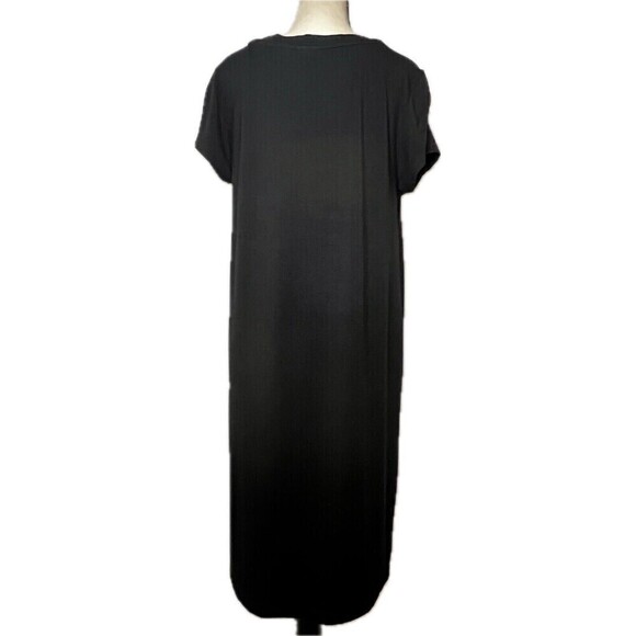 Tahari Midi Dress Short Sleeve Black V-Neck Stretchy Minimalist Size S - Picture 2 of 7